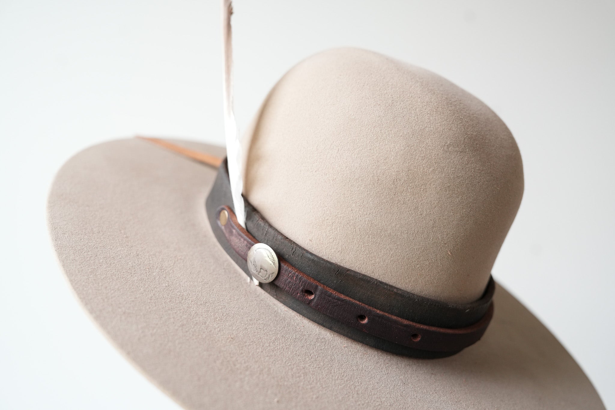 Minimalist Hat 1792