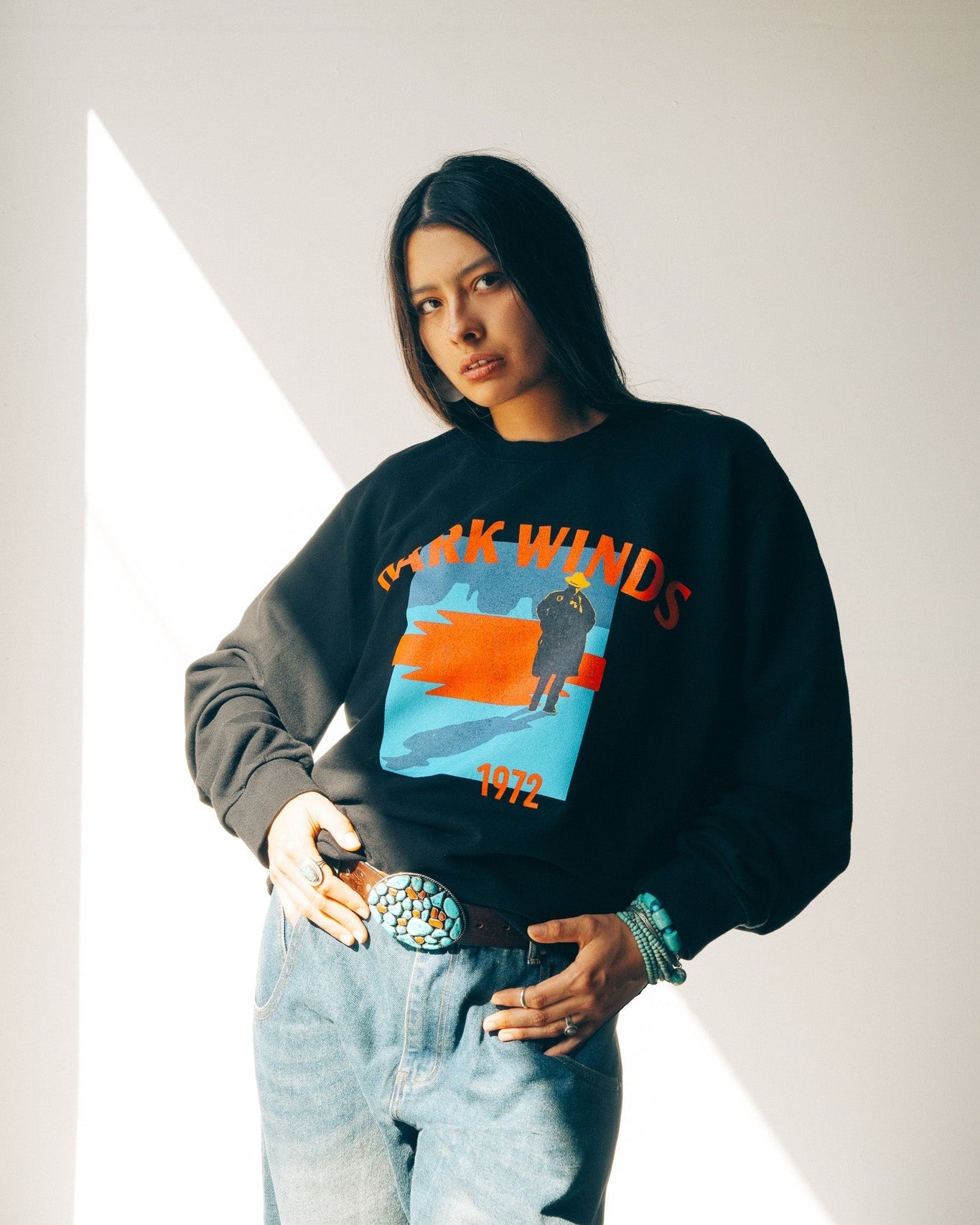 Retro Logo Sweater - DARKWINDS