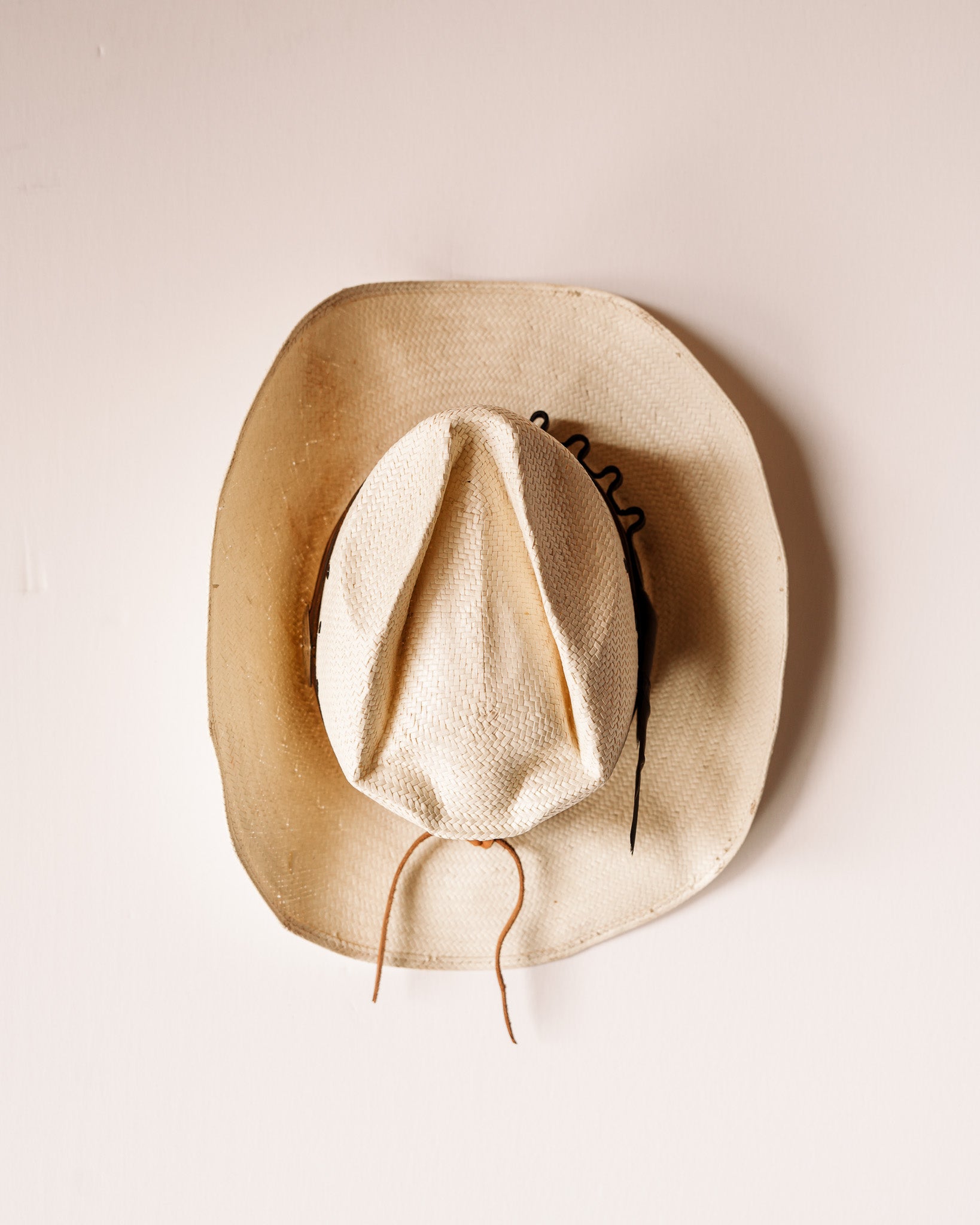 Reclaimed Straw Hat 875