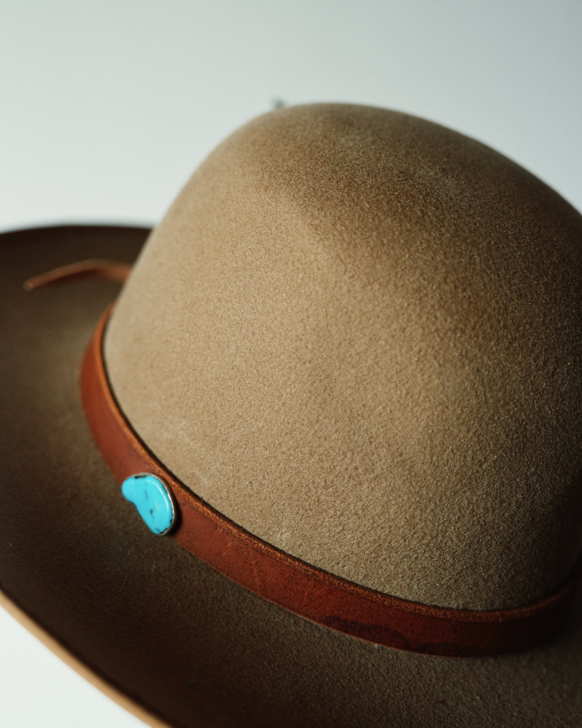 Minimalist Hat 884