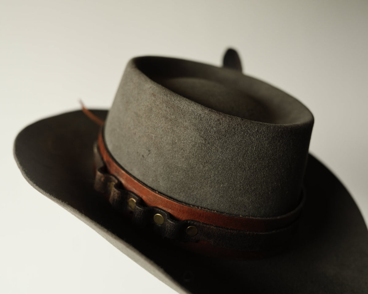 Minimalist Hat 889