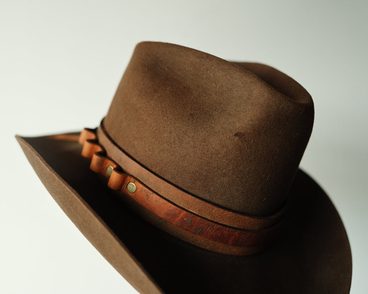 Minimalist Hat 892