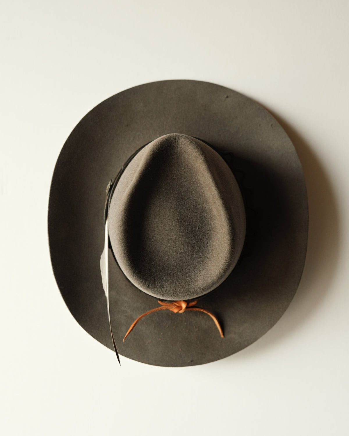 Minimalist Hat 895