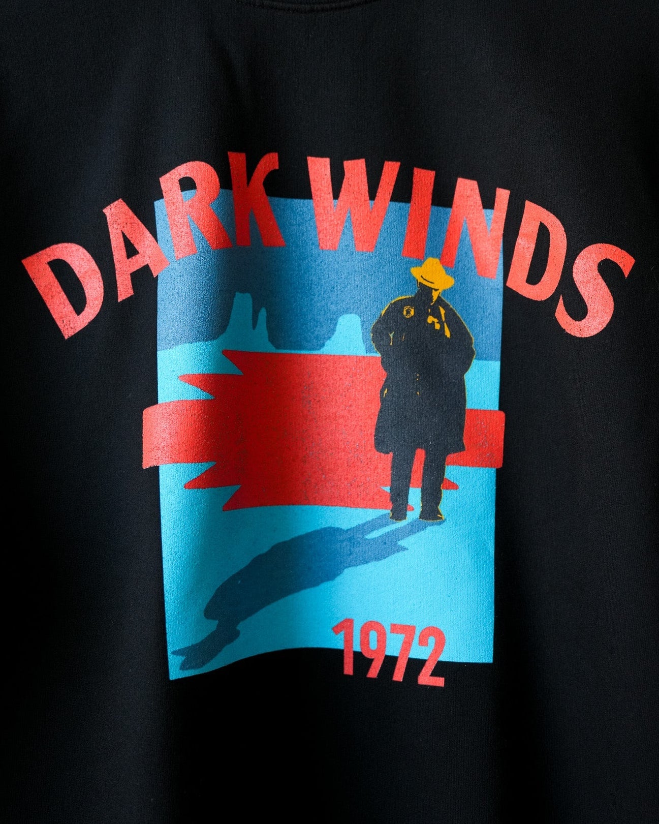 Retro Logo Sweater - DARKWINDS