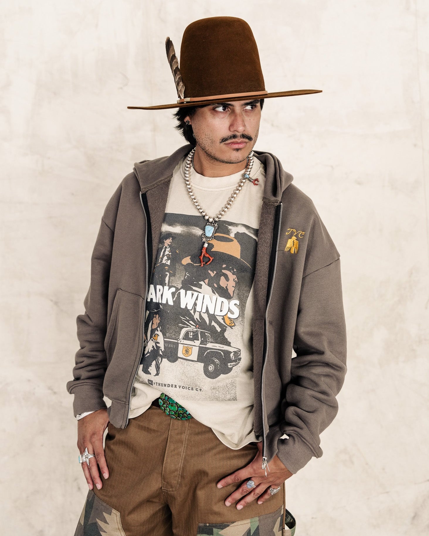 Vintage Truck Tee - DARKWINDS