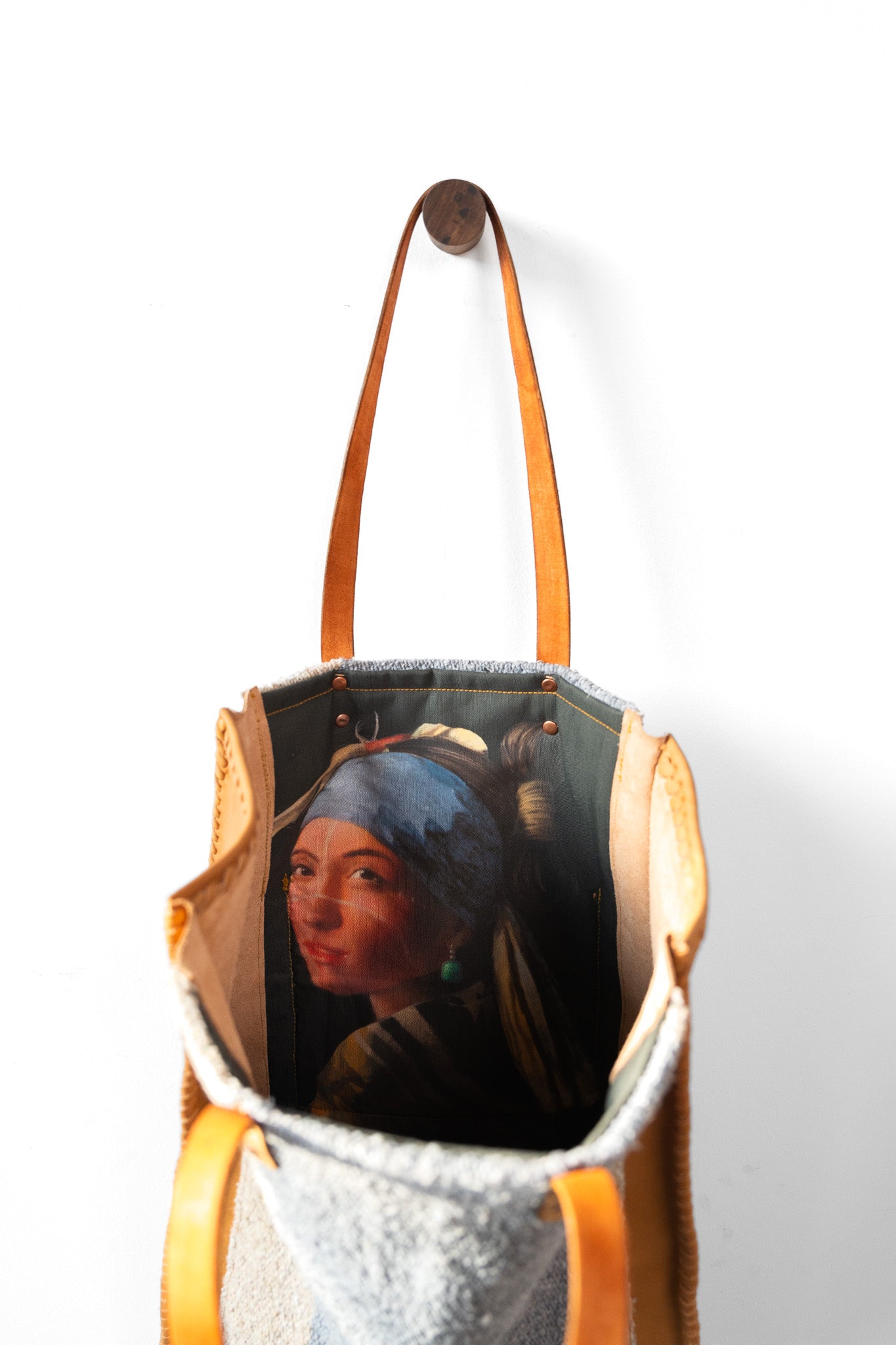 Heritage Tote 02