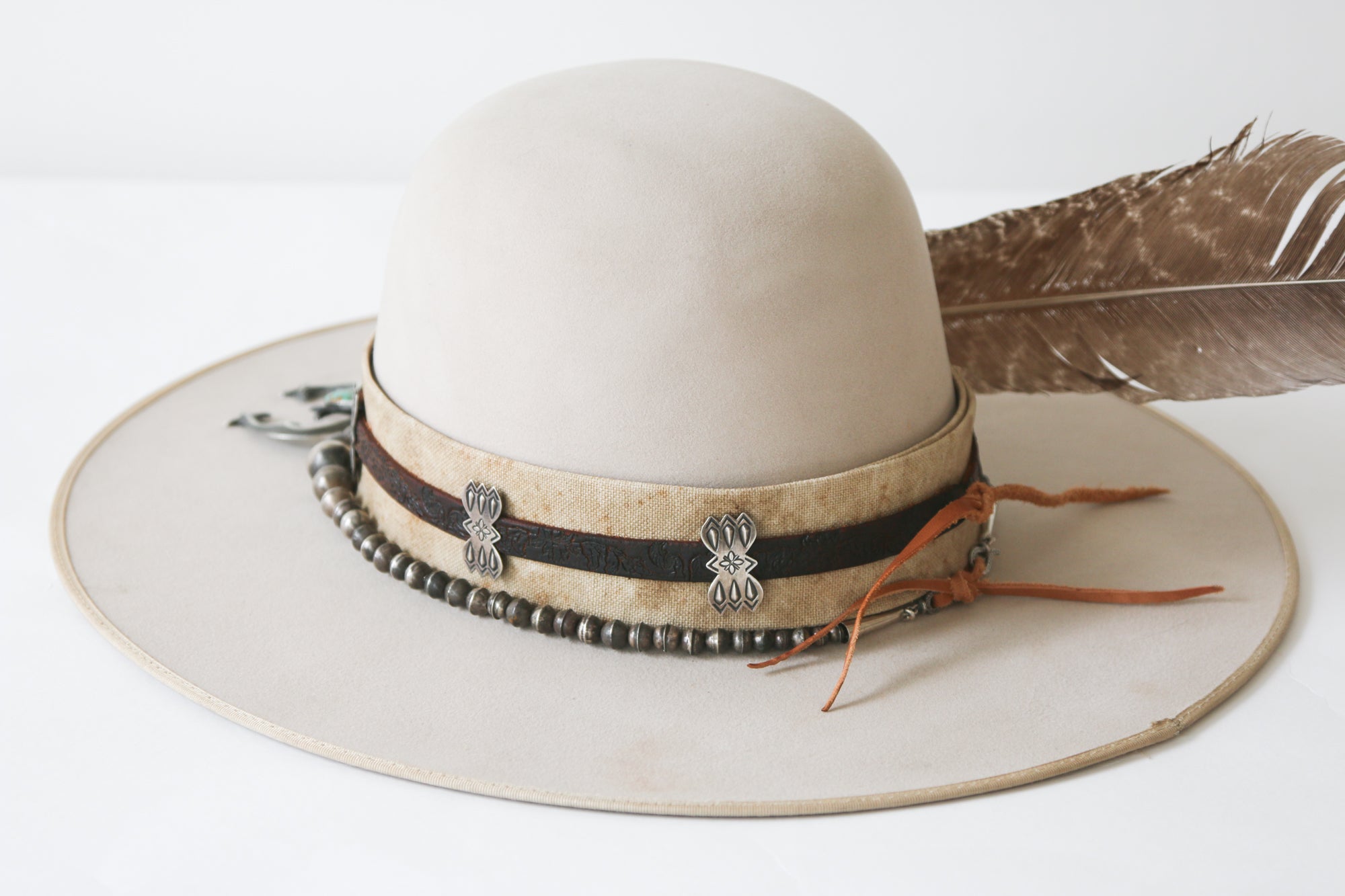 The Legend Hat 06