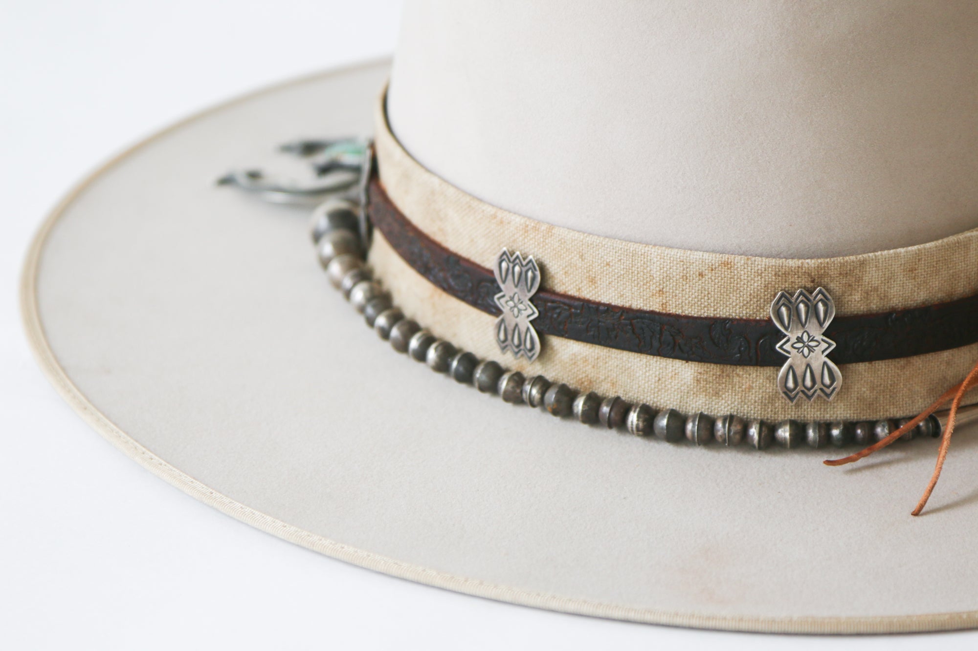 The Legend Hat 06