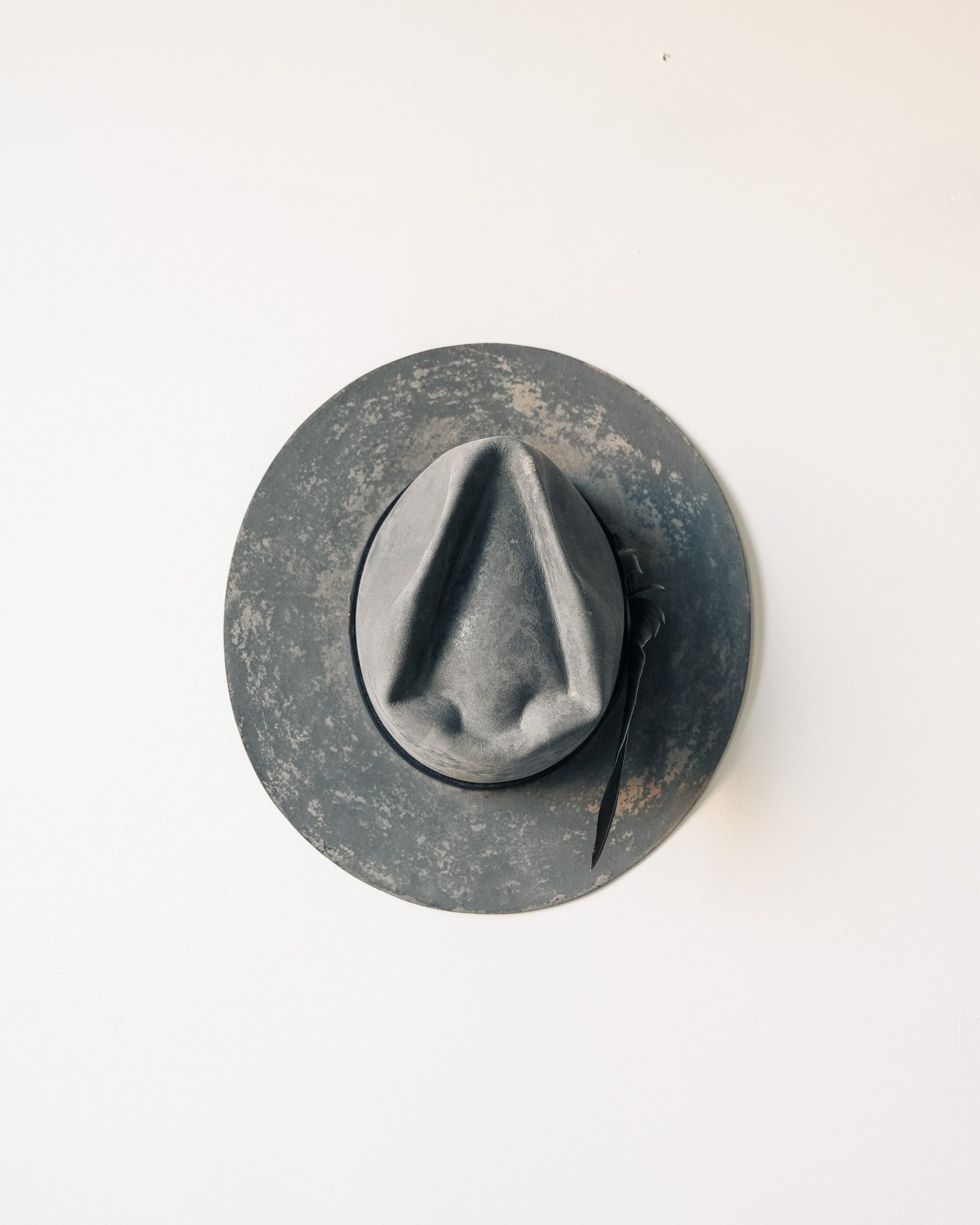 Minimalist Hat 1816