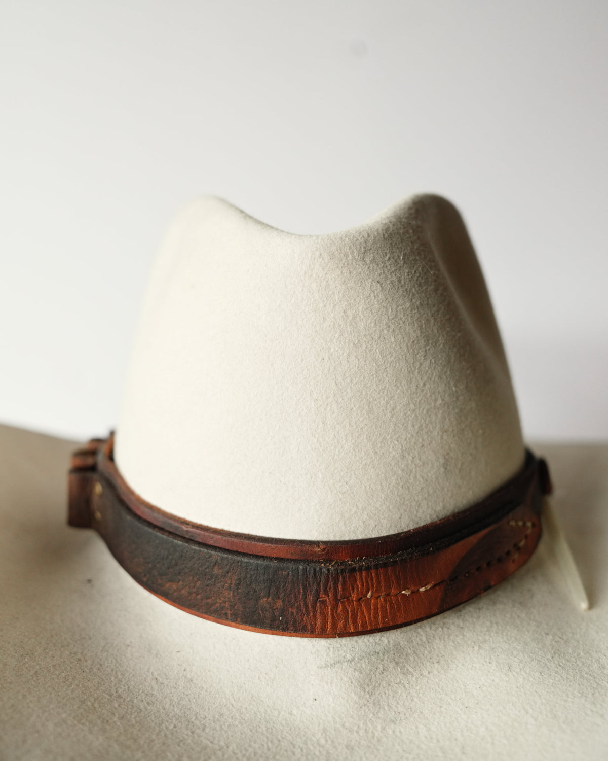 Minimalist Hat 875