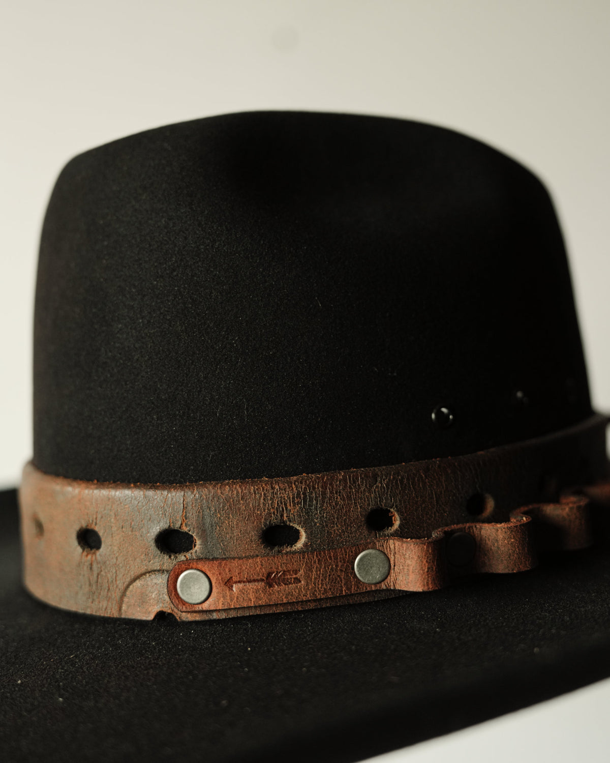Minimalist Hat 876
