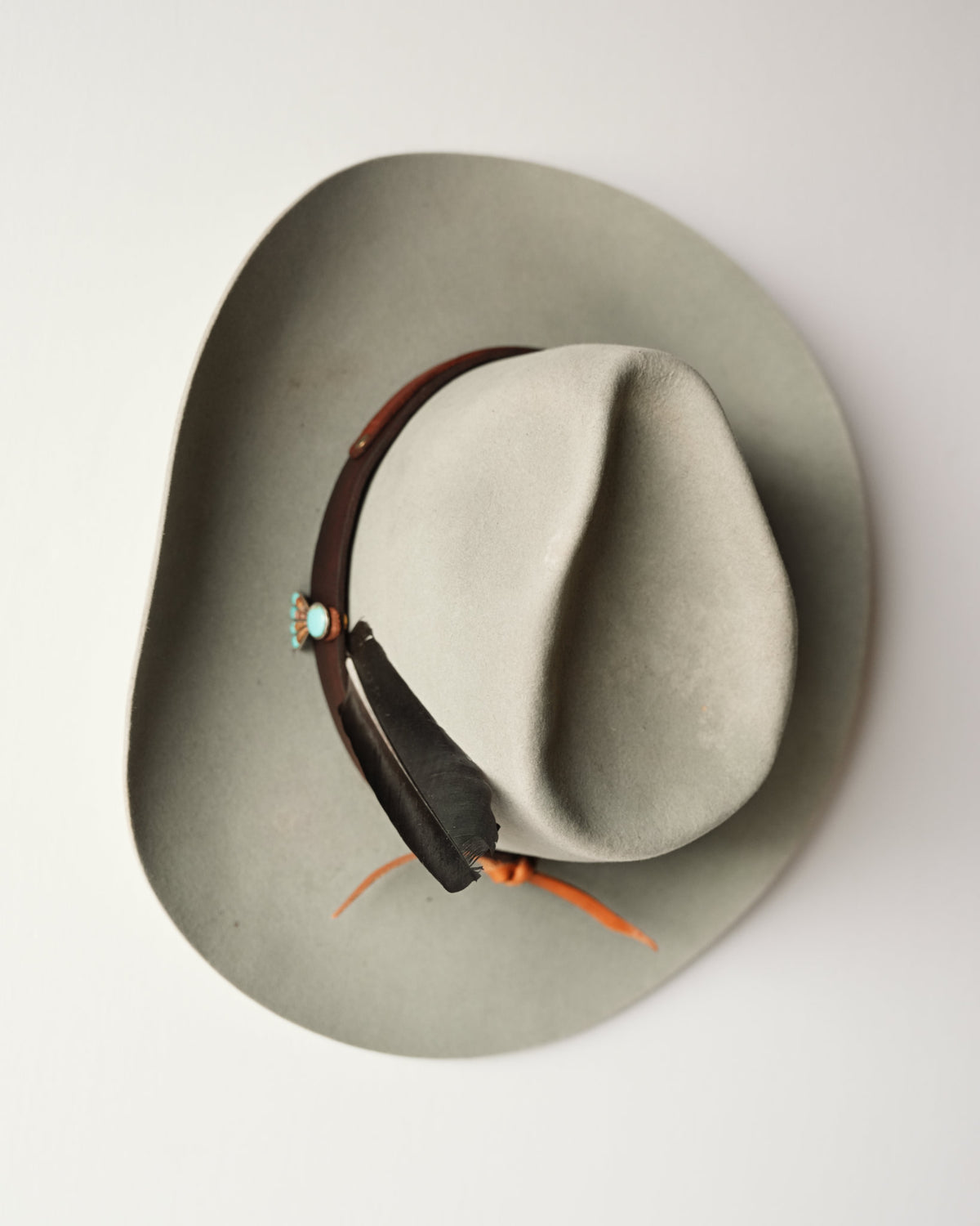 Minimalist Hat 894