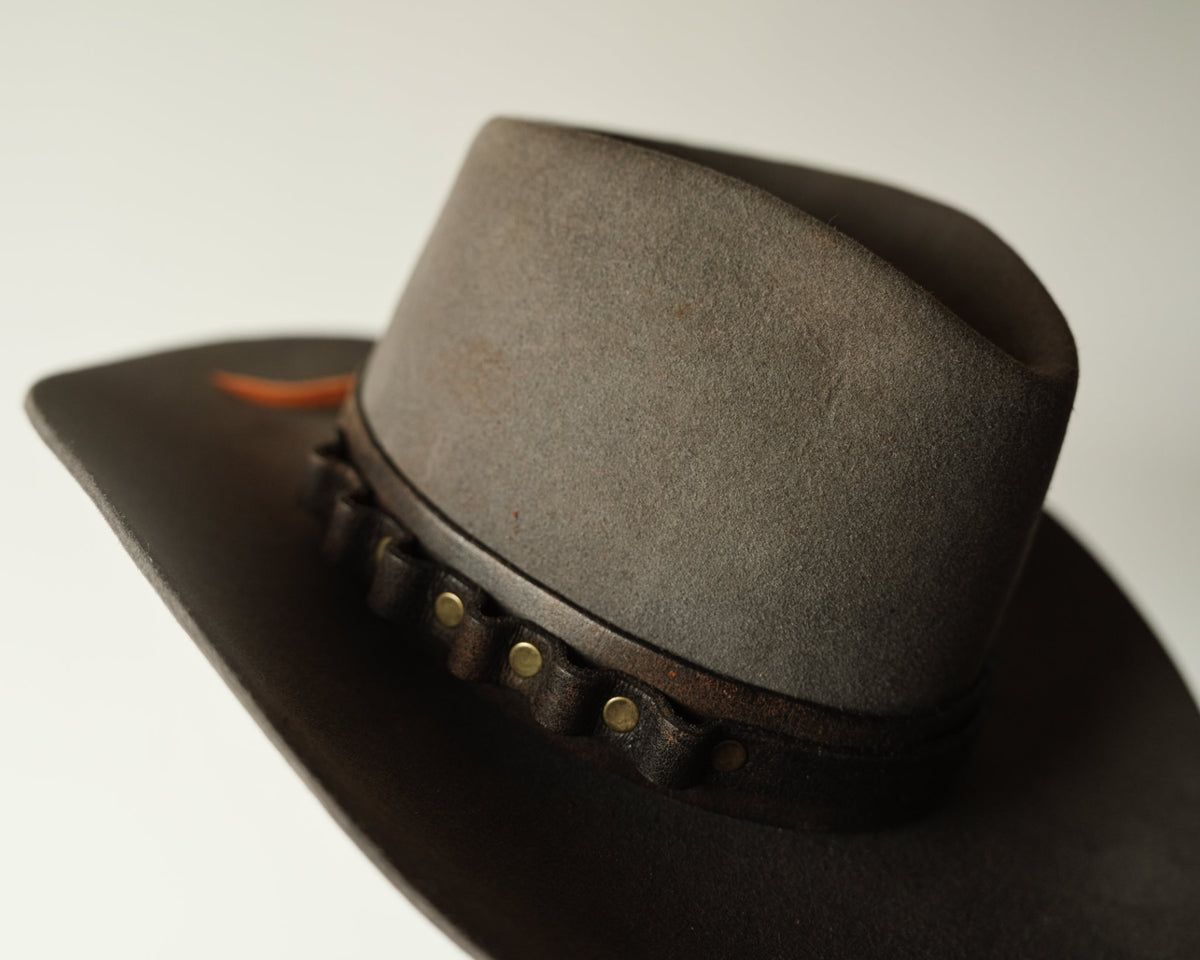 Minimalist Hat 895