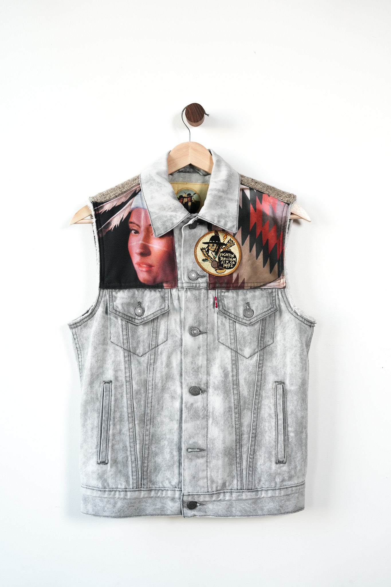 Red Mountain Vest 05