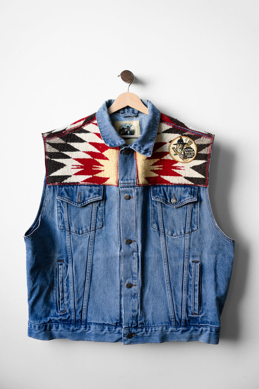 Red Mountain Vest 03